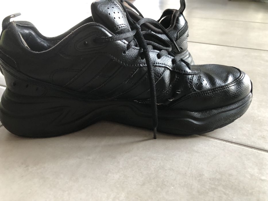 Кросівки чоловічі Adidas Strutter 44 розміру