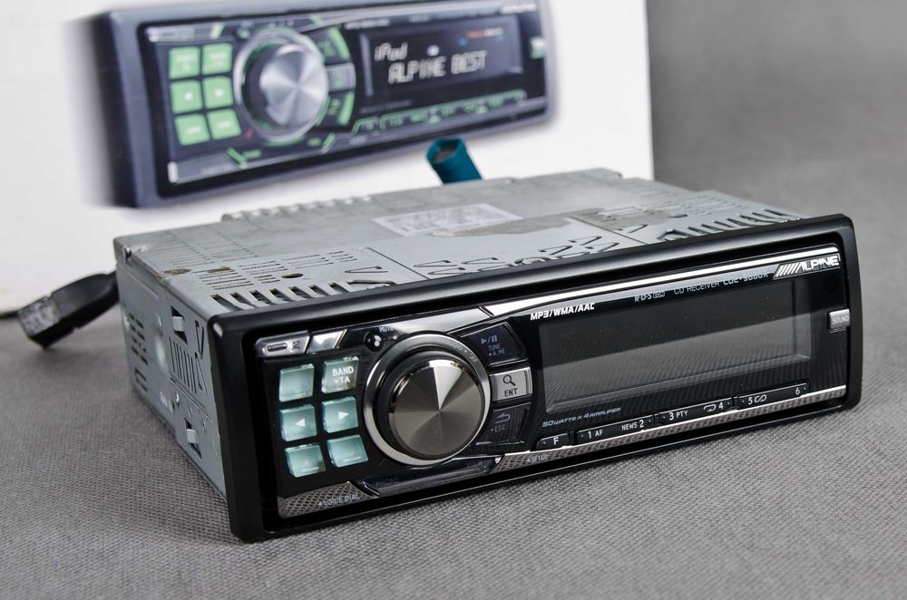 Radio ALPINE CDE-9880R, Doskonałe brzmienie, świetny stan
