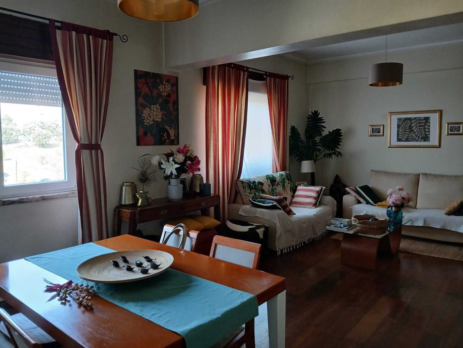 T2 junto ao Colombo e metro, oportunidade rara em Benfica!