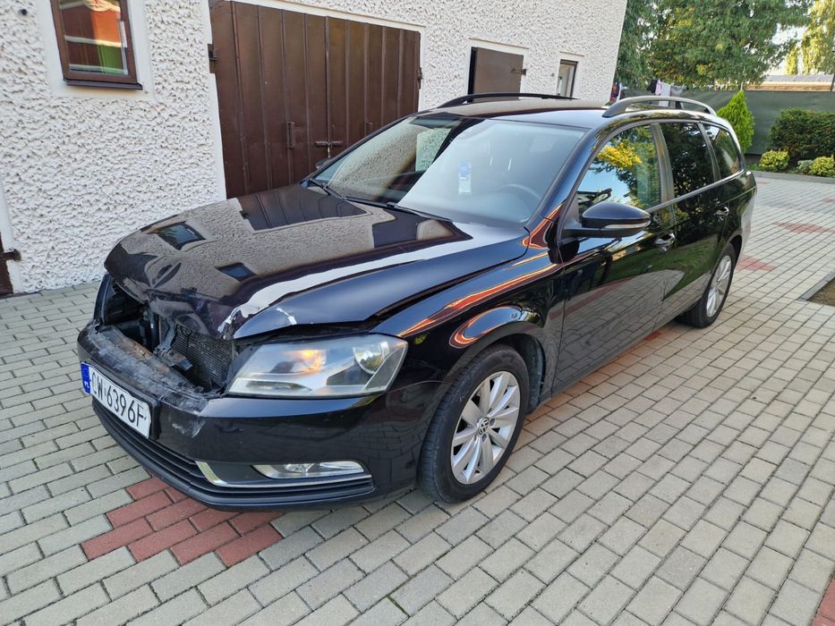 VW Passat B7 uszkodzony