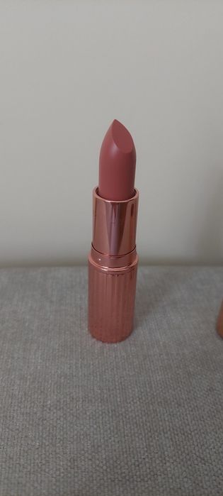 Charlotte Tilbury- pomadka