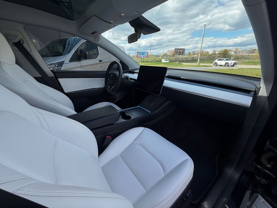 2022 Tesla Model Y Perfomance Тесла Модел У Перфоманс