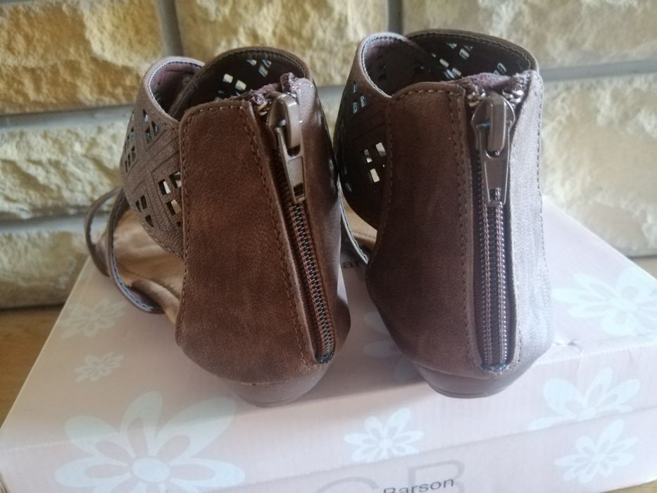 Sandały CCC Clara Barson nowe