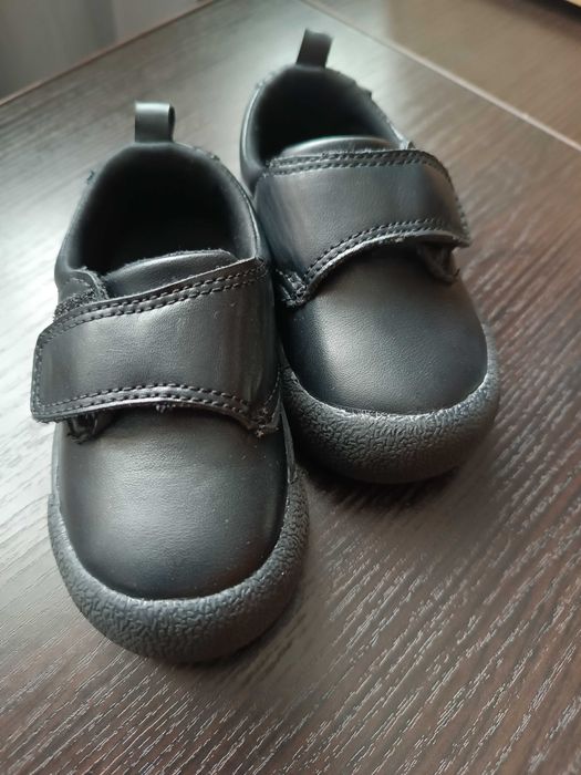 Дитячі кеди / кросівки