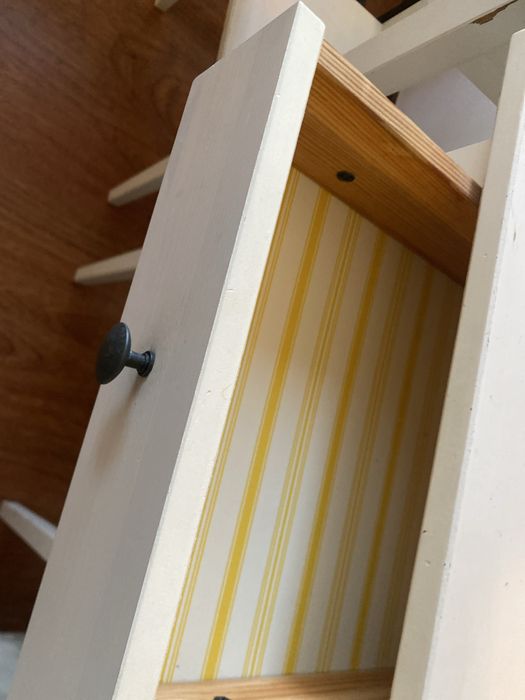 Mesas cabeceira Hemnes Ikea
