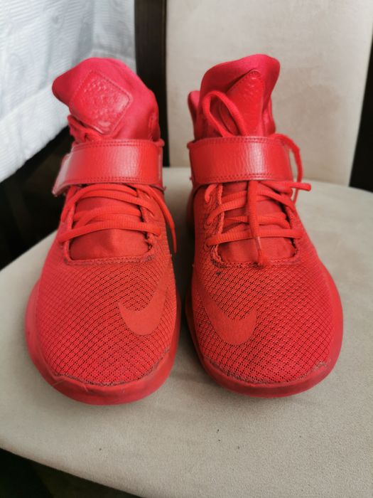 Buty sportowe Nike Kwazi 26,5cm