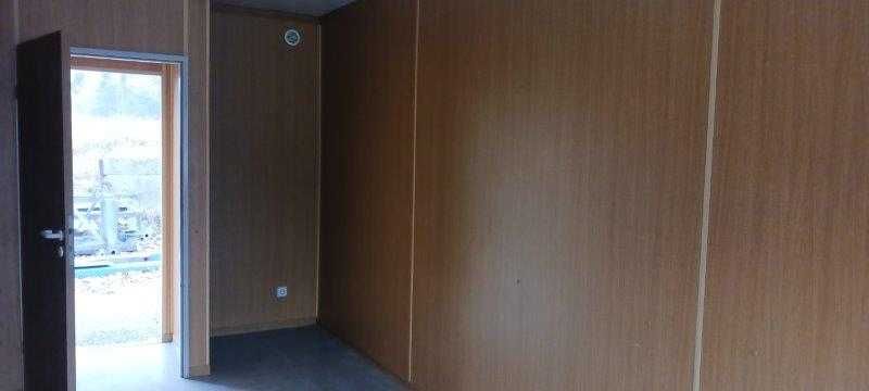 Kontener biurowy 20 socjalny z przedsionkiem - stan bdb, niemiecki