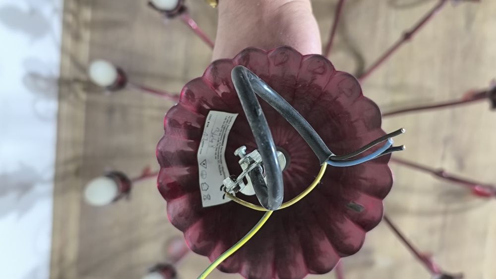 Żyrandol 12-ramienny metalowy – bordowy / wiśniowy, styl klasyczny