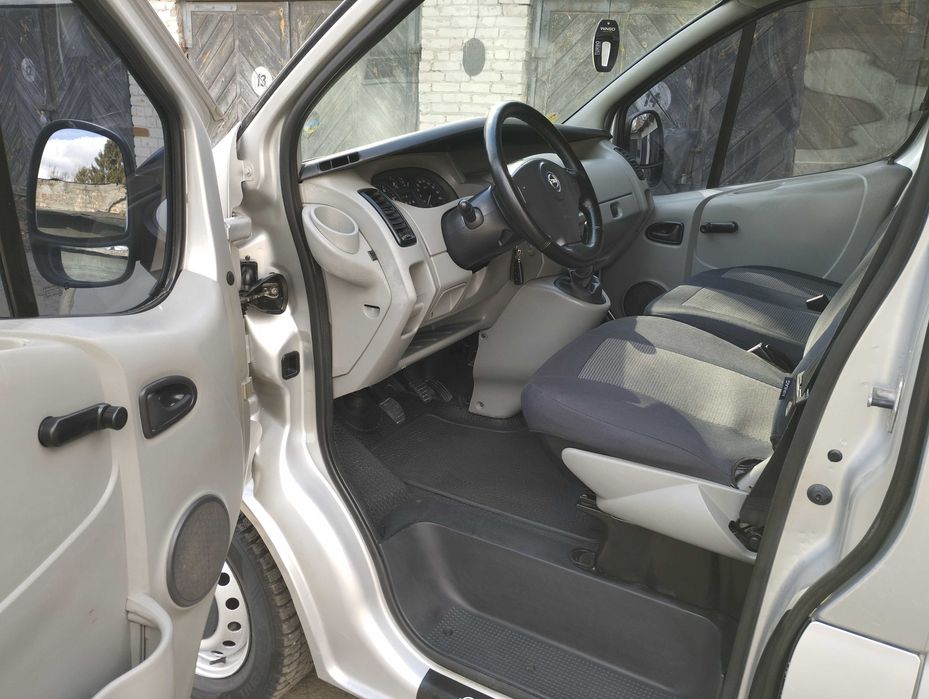 Опель Віваро!!! Пасажир-9ть мість!