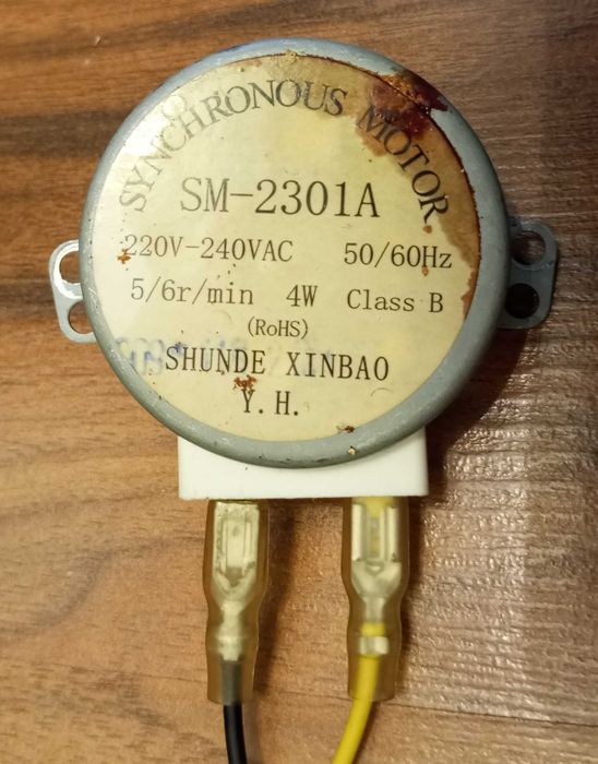 wolno-obrotowy silnik elektryczny