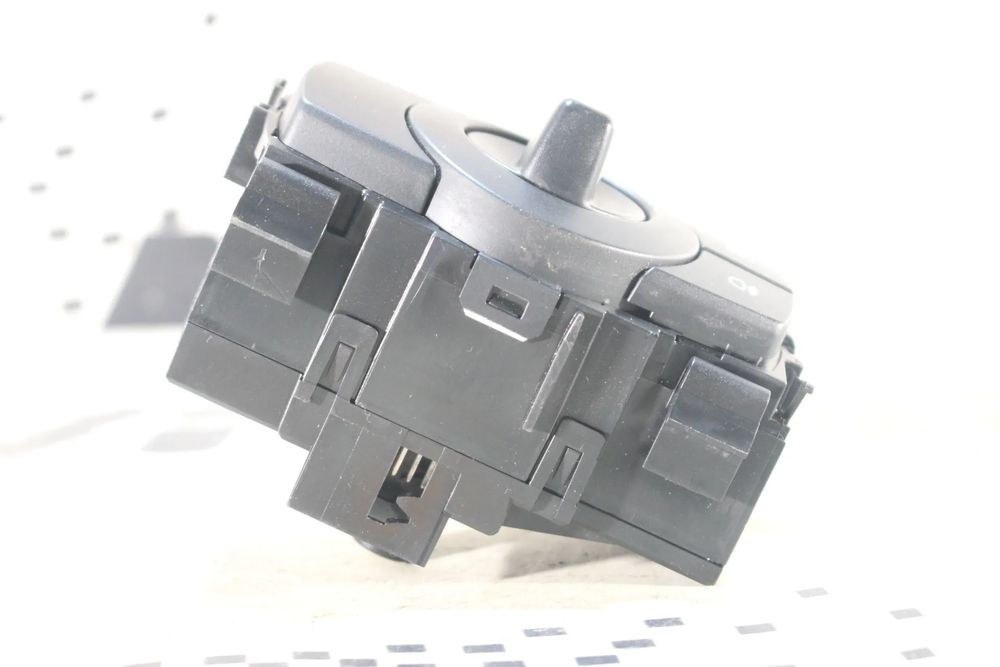 Botão / interruptor de luzes BMW 3 (E90)