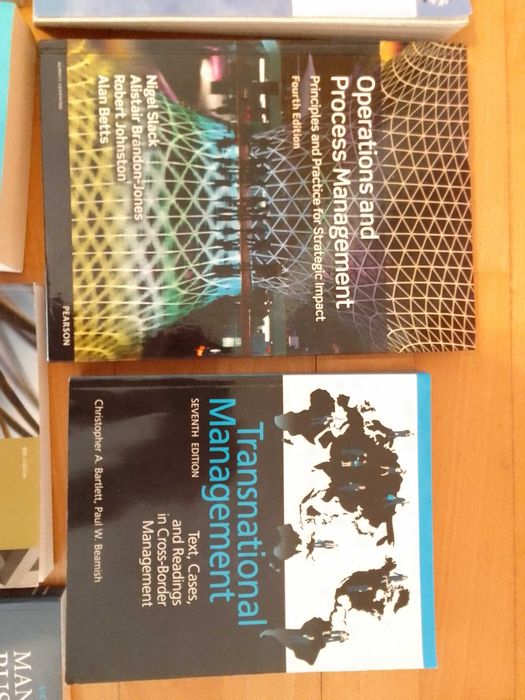 Vendo livros de gestão mba