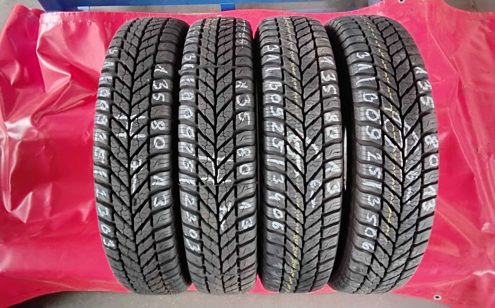 4szt opony zimowe używane 135/80R13 Fulda Kristall Gravito W-wa