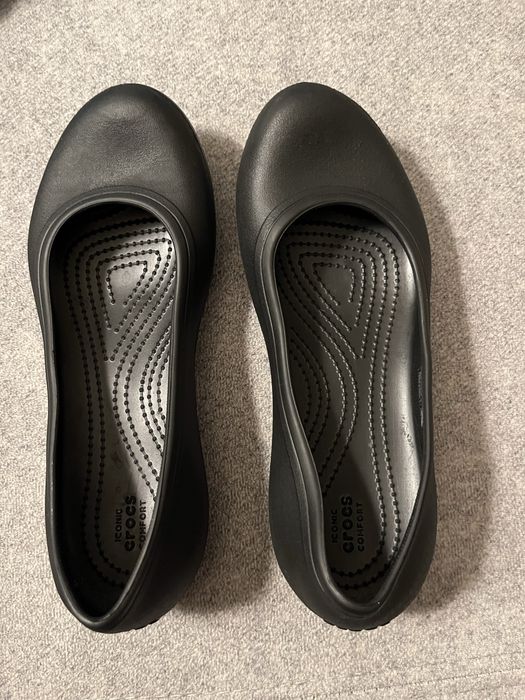 Baleriny Crocs Czarne W7 (r.37)