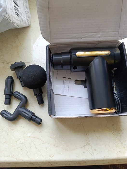 USB Масажний пістолет для м'язів з 4 насадками