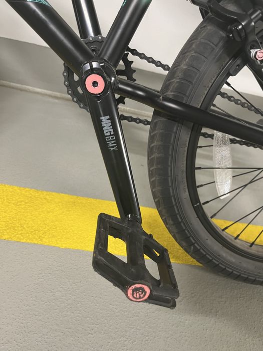 Bmx Legion L60 + gripy + pegi