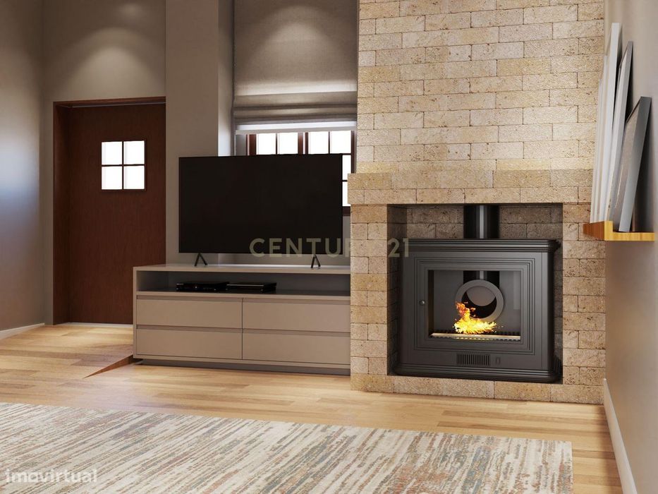 Moradia para remodelar em Flor da Rosa - Crato - Portalegre - Alto Ale