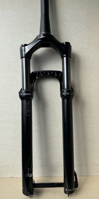 Вилка RockShox Judy Silver TK Solo Air Boost 29 дюймов 100 мм