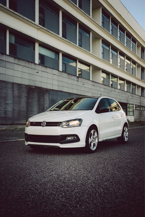 Volkswagen Polo Tdi DSG  Kit R-Line