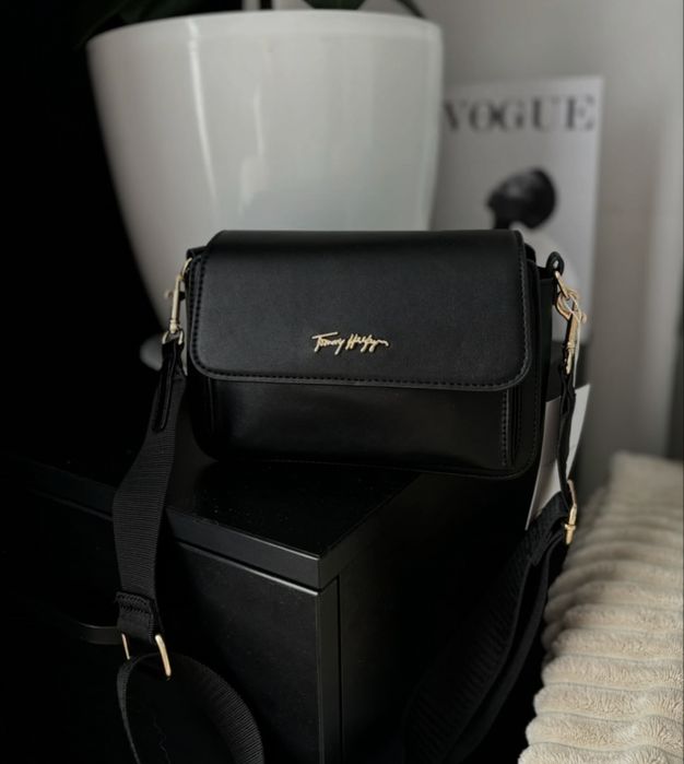 Сумка Tommy Hilfiger чорна