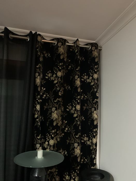 Colcha  / reposteiro- Gato preto