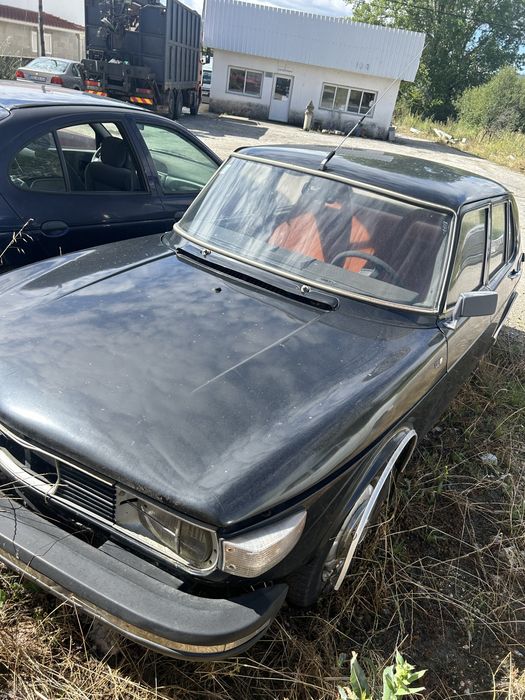 Carros antigos para restauro
