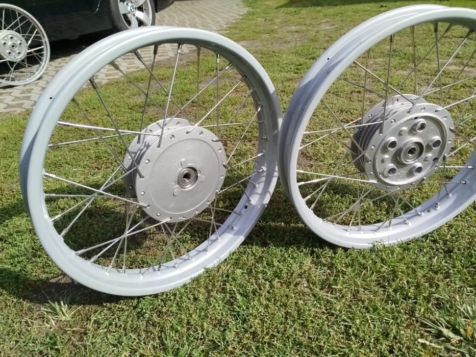 Koła wsk 125 komplet nierdzewne szprychy