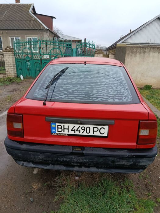 Продам Opel vectra A 1990 года
