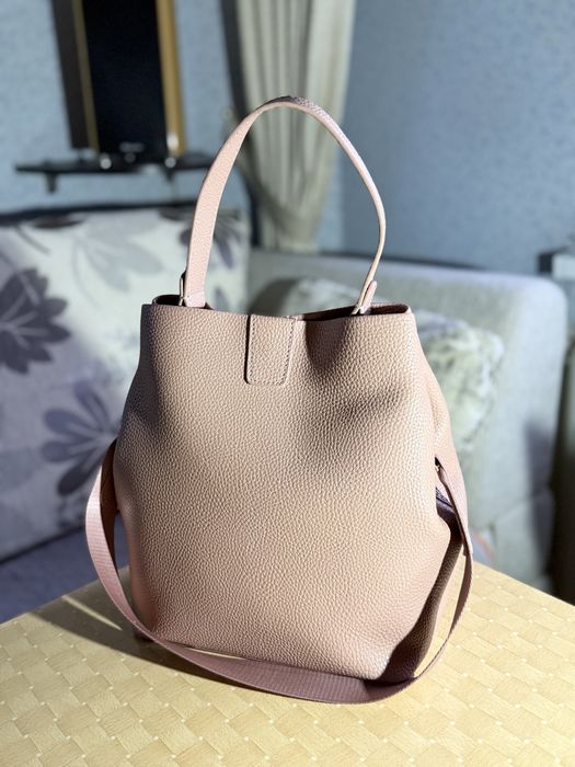 Жіноча сумка OCHNIK нюдова