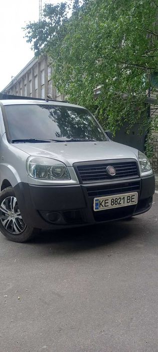 Fiat Doblo 2011 року