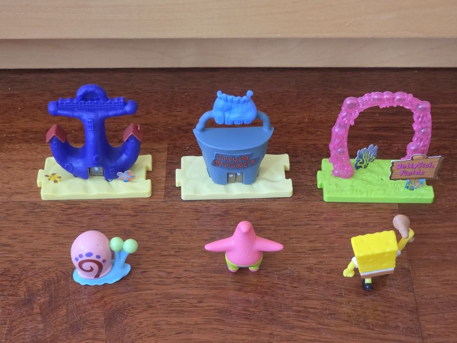 Figurki i domki Spongebob Kanciastoporty