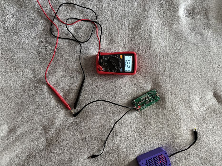 ДБЖ 12вольт для роутера, камери та ін. Міні UPS, міні ДБЖ, 12v