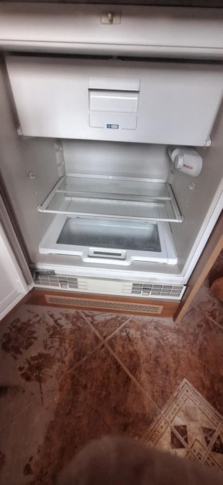 Mała lodówka Bosch