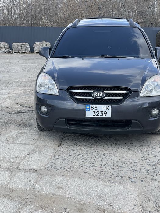 KIA CARENS 2.0 газ/бенз