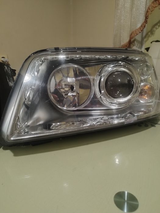 Лінзовані фари Т5 Multivan Caravelle VW T5