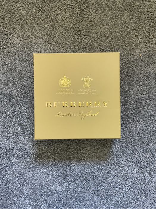 Pasek burberry