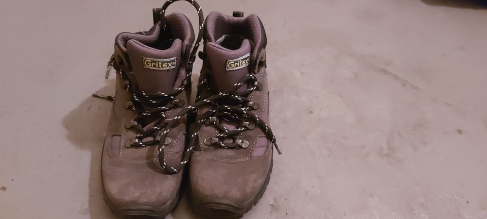Buty trapery górskie rozm. 32