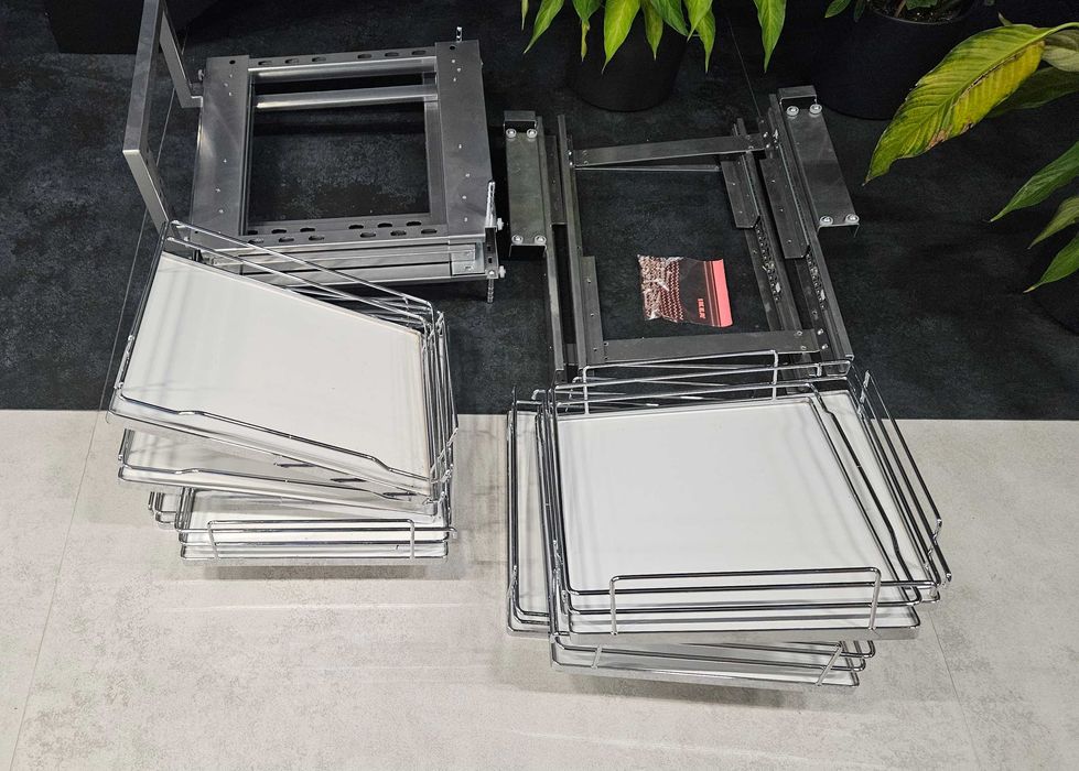 Kosz narożny magic corner NOMET MAGIC KOMFORT + białe pełne półki