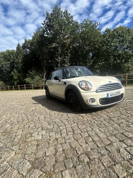 mini cooper one d