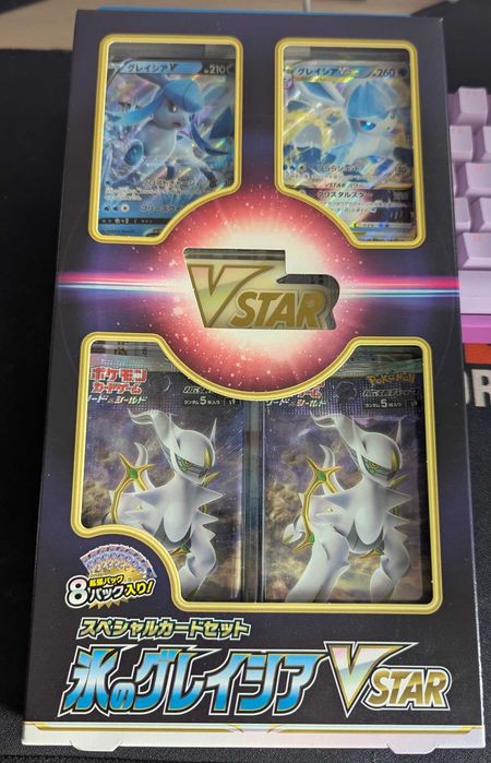 Блістери та набори покемон. Оригінальні картки Pokemon всередині
