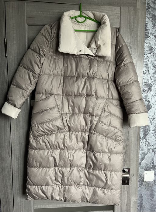 Зимовий пуховик двосторонній, розмір 46-48