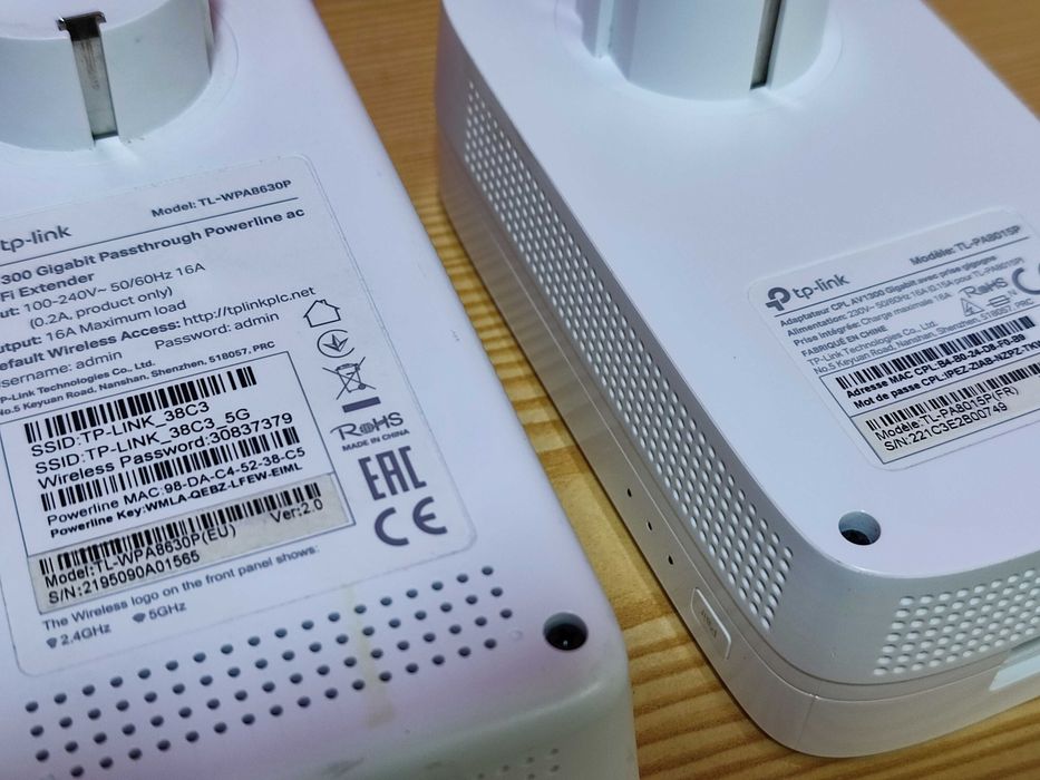 TP-Link AV1300 Gigabit Powerline Adapters with Wi-Fi64741094871171123