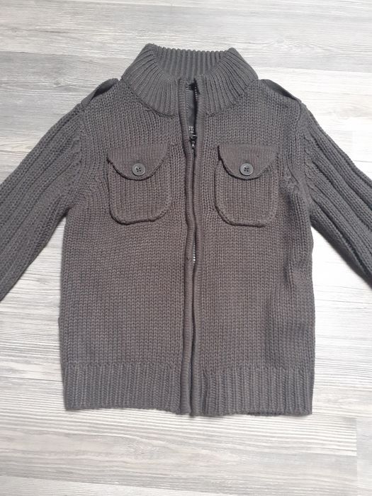 Sweterek chłopięcy