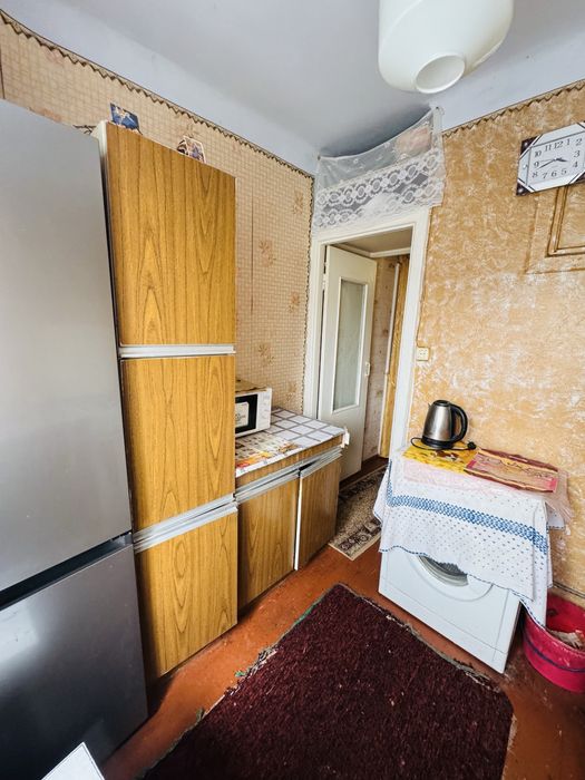 Продам двох кімнатна по вул.Вʼяч.Чорновола,18А.у м.Новий Розділ
