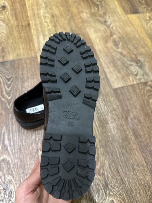 Туфлі zara для дівчини