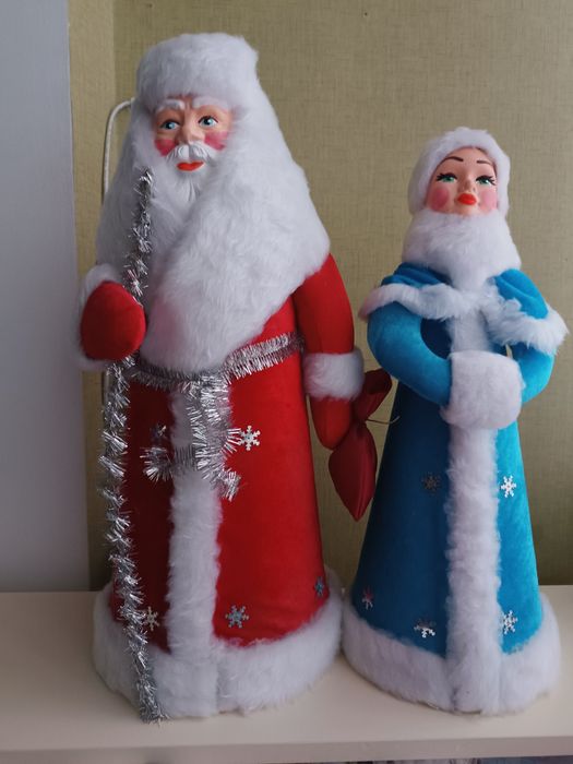 Дід Мороз та Снігуронька