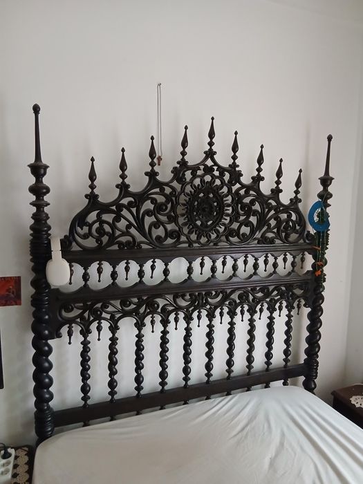 Cama de Casal estilo D joao IV