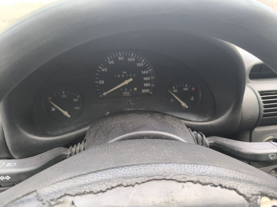 Opel corsa 1.5 comercial