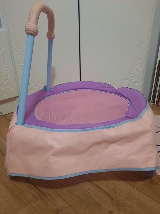 Trampolina dla malucha
