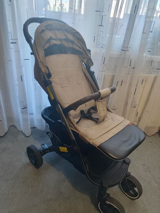 Коляска дитяча carrello astra